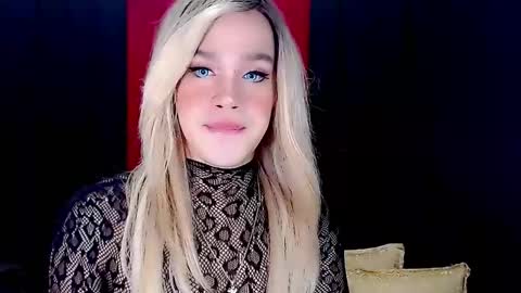 ARIANNE CUMS  online show from December 12, 12:33 pm