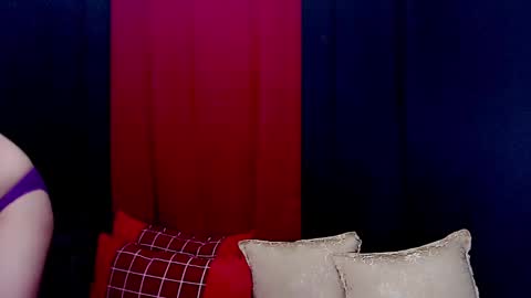 ARIANNE CUMS  online show from December 16, 10:18 am