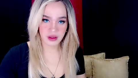 ARIANNE CUMS  online show from December 17, 11:17 am