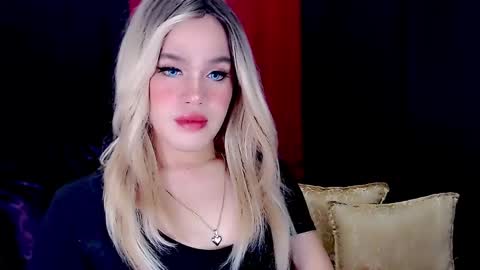 ARIANNE CUMS  online show from January 9, 4:28 pm