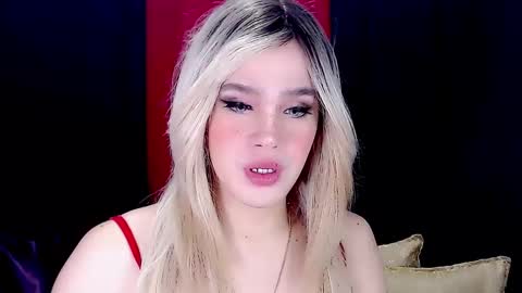 ARIANNE CUMS  online show from January 10, 9:44 am