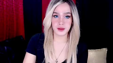 ARIANNE CUMS  online show from January 22, 11:32 pm
