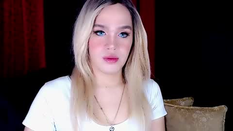 ARIANNE CUMS  online show from January 27, 1:37 am