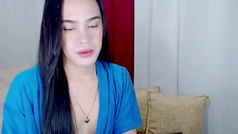 ARIANNE CUMS  online show from October 28, 8:45 am