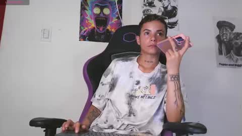 Aron online show from December 16, 5:00 pm