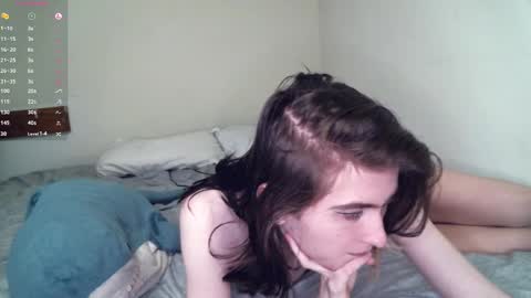 Aahleydubunny online show from February 2, 12:30 am