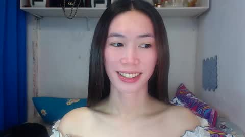 J A D E online show from March 8, 7:45 am