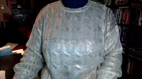 Aspen Vale online show from December 21, 10:15 pm