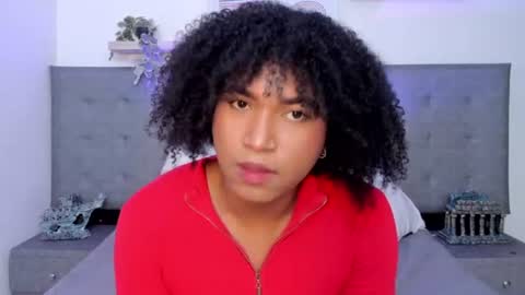 AXEL  online show from June 17, 9:16 pm