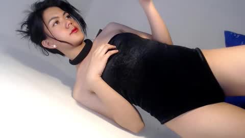 Snapshot of baddie_bunnyx chatting on January 16, 11:37 pm Hello im your lovely Cheska online show from January 16, 11:37 pm