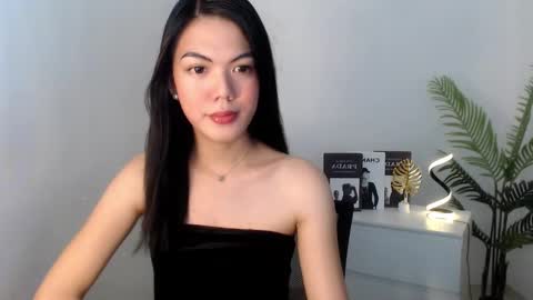 Snapshot of baddie_bunnyx chatting on January 22, 8:08 am Hello im your lovely Cheska online show from January 22, 8:08 am