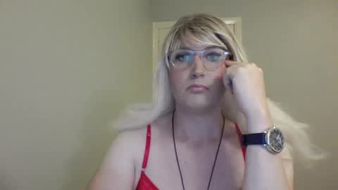 BjBambi online show from February 5, 5:21 pm