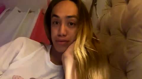 IM BELLA online show from February 2, 6:40 pm