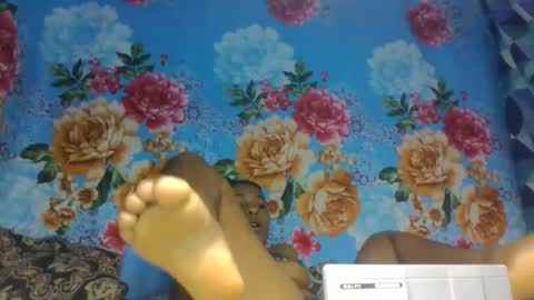 bemonique online show from June 6, 9:16 am