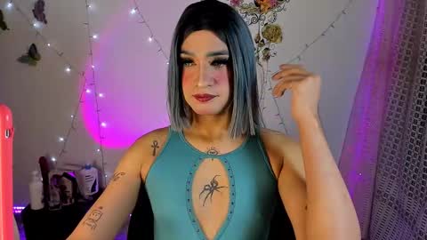 aleja   independent model online show from January 13, 7:11 am