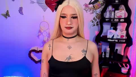 aleja   independent model online show from February 28, 7:05 am