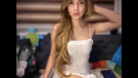 Yna     online show from December 16, 7:57 am