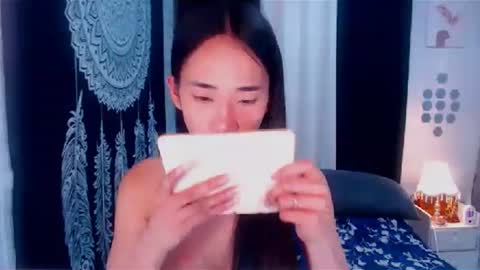 Snapshot of bitch_destroyer chatting on March 7, 7:09 pm EVA online show from March 7, 7:09 pm