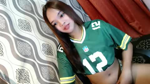 Snapshot of blacky_luna chatting on December 21, 7:49 pm sweetyluna online show from December 21, 7:49 pm