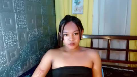 sweetyluna online show from February 23, 8:39 am