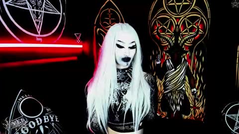   online show from March 5, 4:23 pm