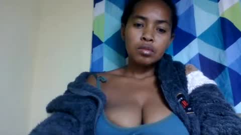botorielle online show from June 30, 5:02 pm