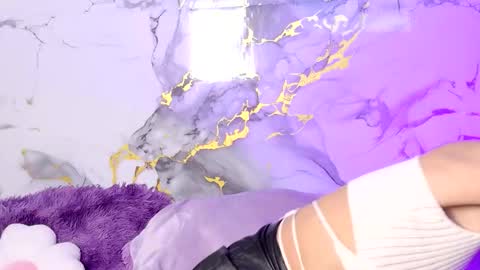 briana_white online show from March 17, 12:36 am