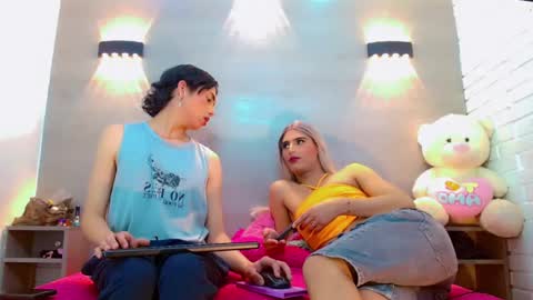 britney_ortega online show from November 8, 11:27 pm