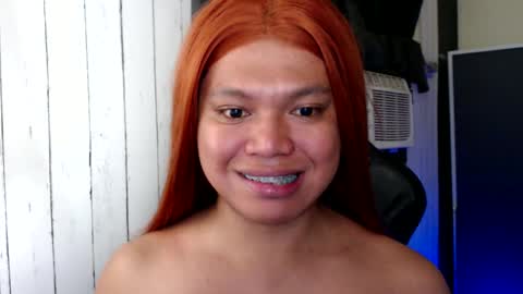 ELLAH online show from December 13, 7:37 am