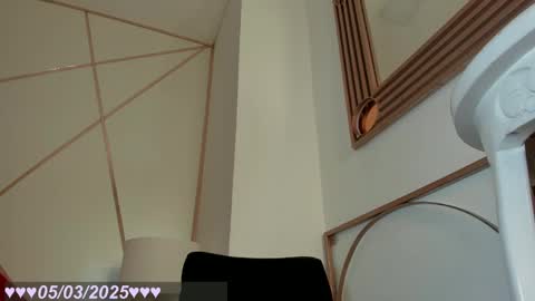 bylie_hills online show from March 5, 7:34 am