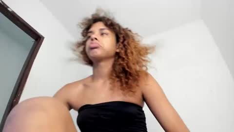 Callie online show from April 16, 5:19 am