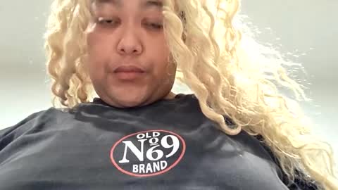 camzxoxox online show from March 22, 9:30 pm