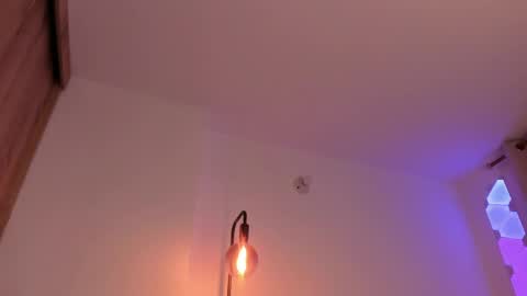 GAIA online show from March 31, 1:29 am