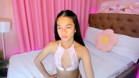 CARMELLA online show from April 11, 2:31 pm