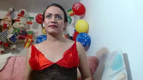 catrina_chan online show from June 19, 5:45 am
