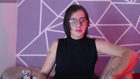 Snapshot of cava_pretty chatting on December 31, 8:59 am cava_pretty online show from December 31, 8:59 am