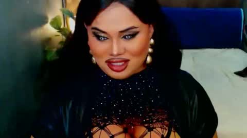 cellinekittcumerr online show from November 5, 8:47 am