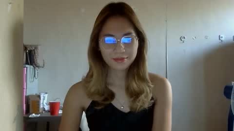 chelly4u69 online show from September 8, 11:25 pm