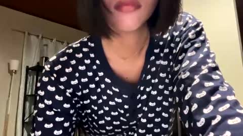 cherry lollipops online show from February 23, 6:23 pm