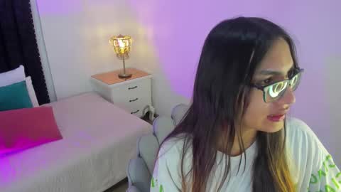 Snapshot of cherrylady2 chatting on October 22, 12:29 pm Cherry online show from October 22, 12:29 pm