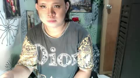 chescahotxxxl online show from February 20, 5:23 am