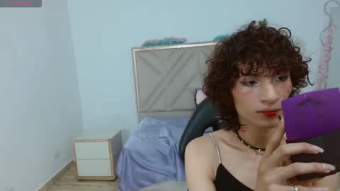 Snapshot of chipi_tay chatting on October 19, 11:57 am Chipi online show from October 19, 11:57 am