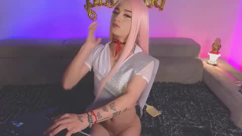 Chloe online show from November 26, 6:38 am