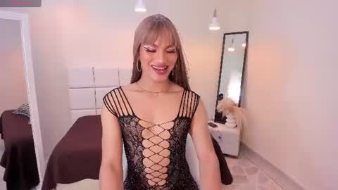 chloe_luxury online show from July 6, 10:12 pm