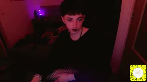 chloevenommm online show from January 18, 9:17 am