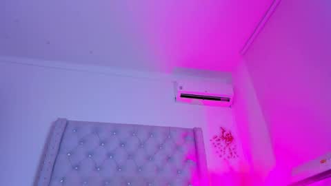 chocobunny1 online show from November 10, 4:24 am