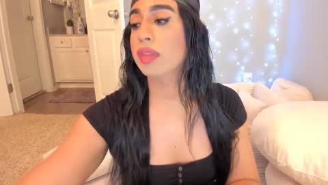 Snapshot of colombiantexas chatting on October 20, 4:48 am ........ Instagram Lorysexys online show from October 20, 4:48 am