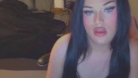 coracav online show from November 20, 2:23 am