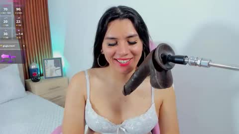 coraline hot18 online show from October 25, 3:40 pm