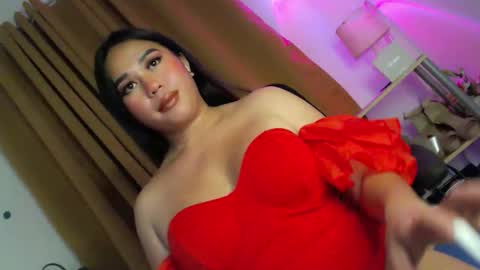 A S H L Y online show from April 6, 10:37 am